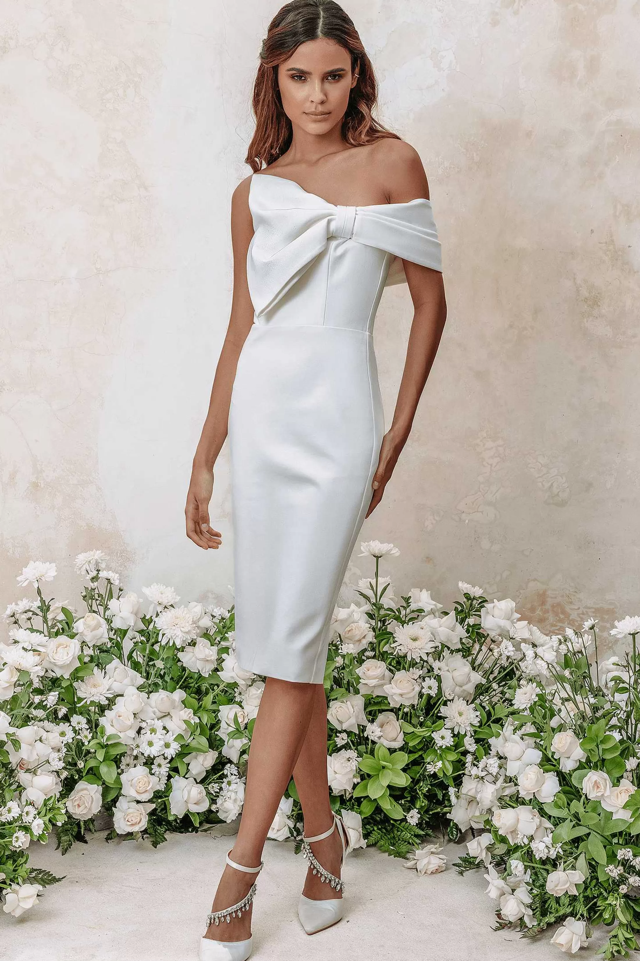 Lavish Alice Wedding Guest<Amora Ponte Bardot Bow Detail Midi Dress In White