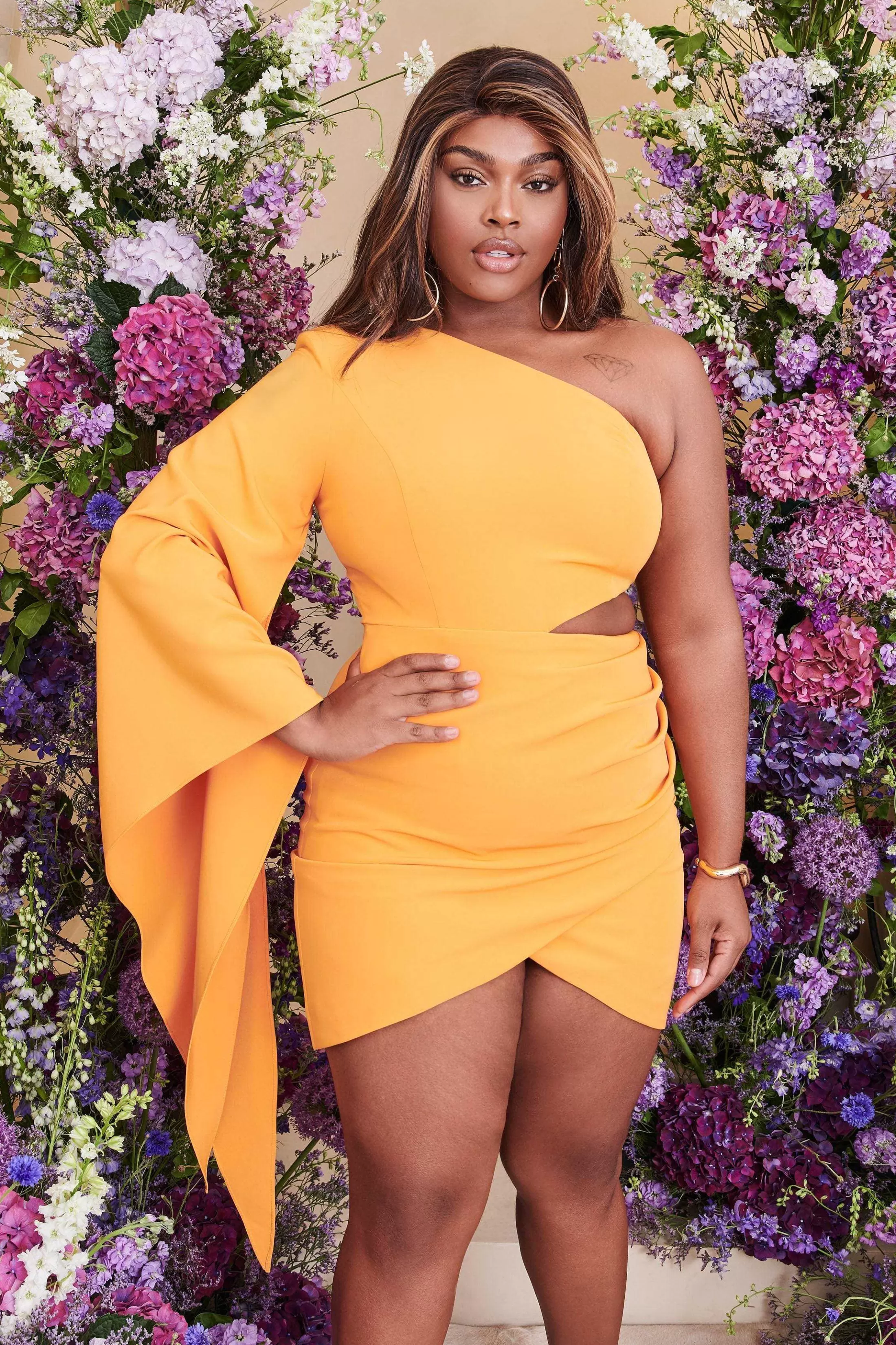 Lavish Alice Dresses<Riley Curve One Shoulder Cape Mini Dress In Mango Orange