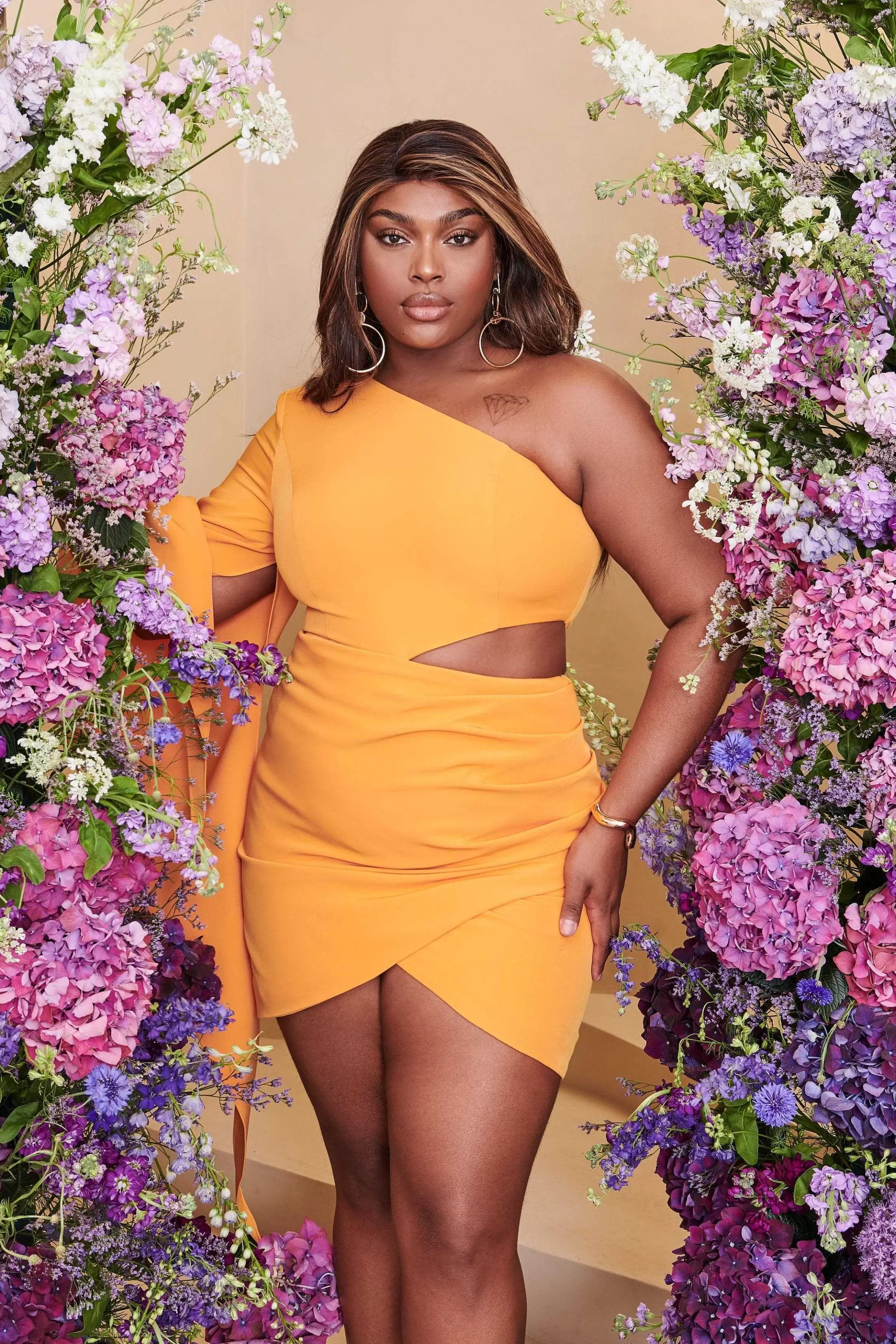 Lavish Alice Dresses<Riley Curve One Shoulder Cape Mini Dress In Mango Orange